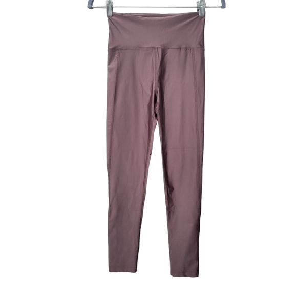 Filippa K Mauve Cropped Gloss Leggings - Picture 2 of 11